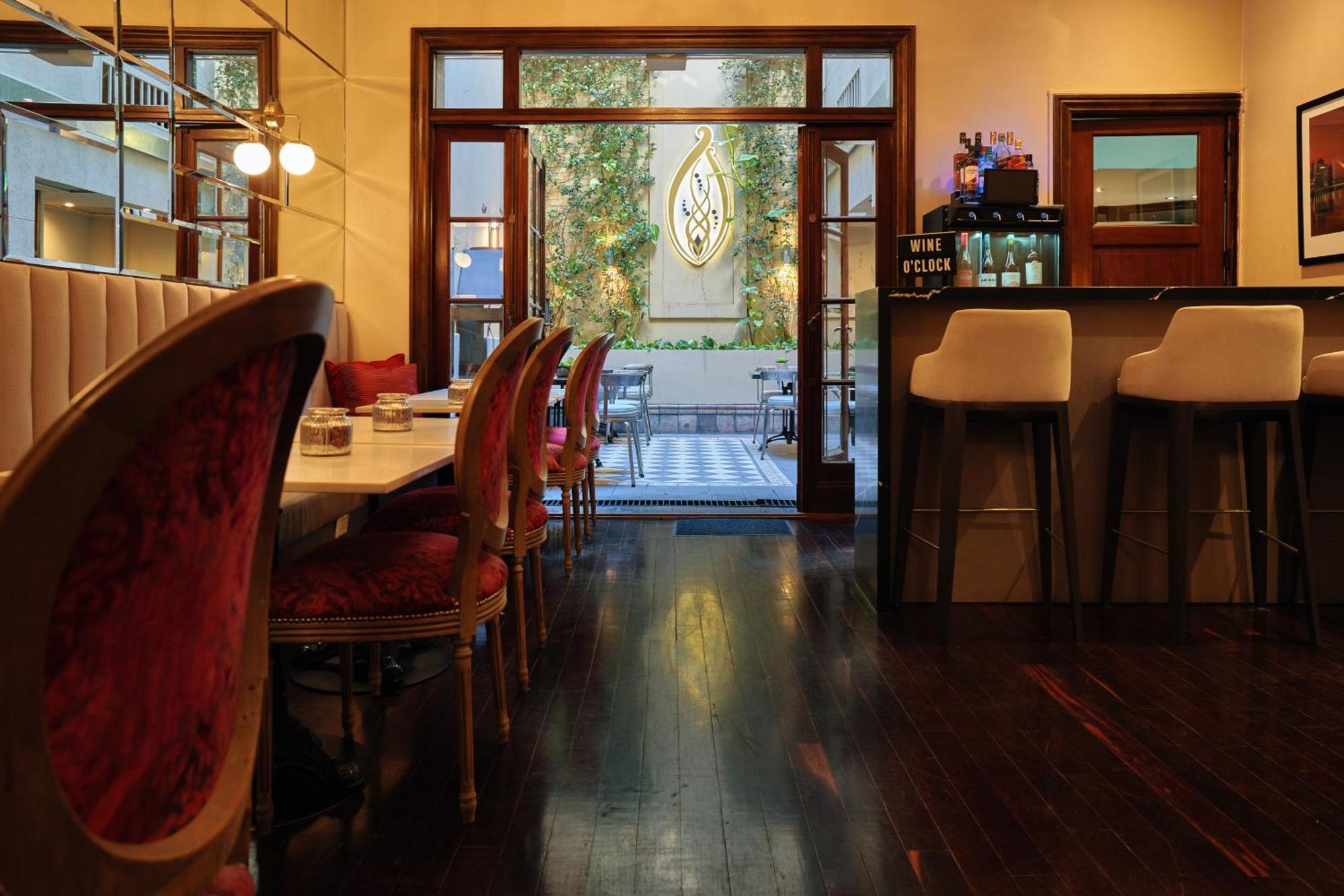 Miravida Soho & Wine Bar Hotel 3*