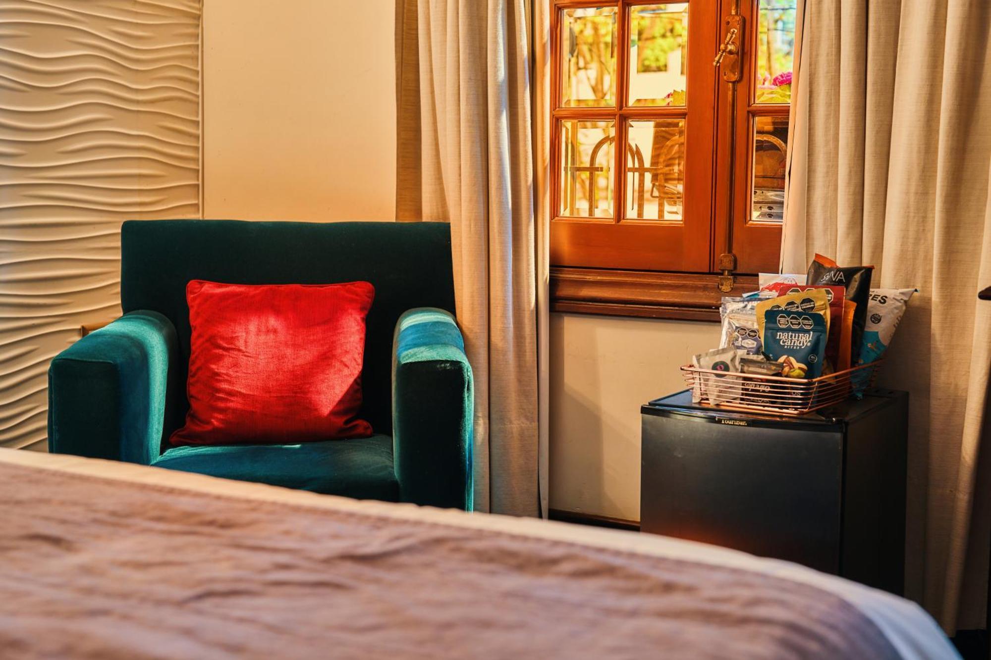 Miravida Soho & Wine Bar Hotel 3*