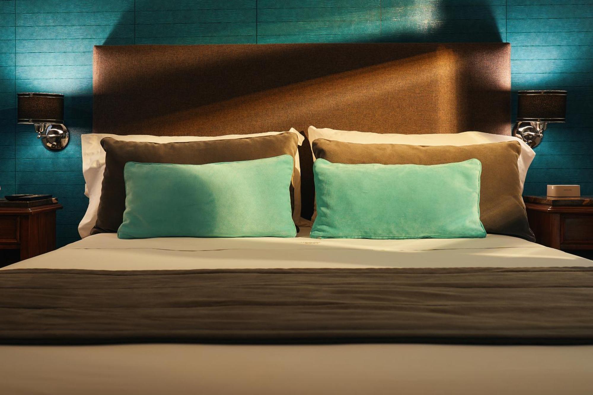 Miravida Soho & Wine Bar Hotel 3*